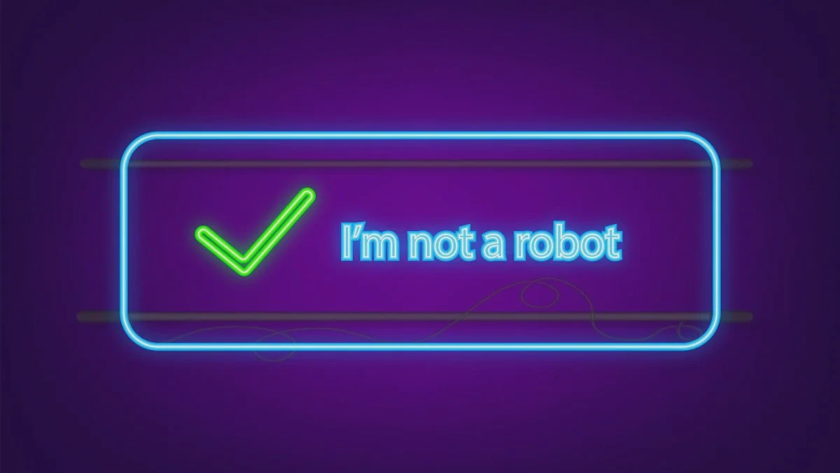Màn hình máy tính hiển thị ô xác nhận không phải robot