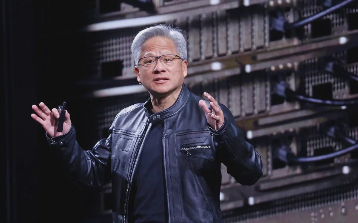 Jensen Huang phát biểu về an toàn và quản lý trí tuệ nhân tạo