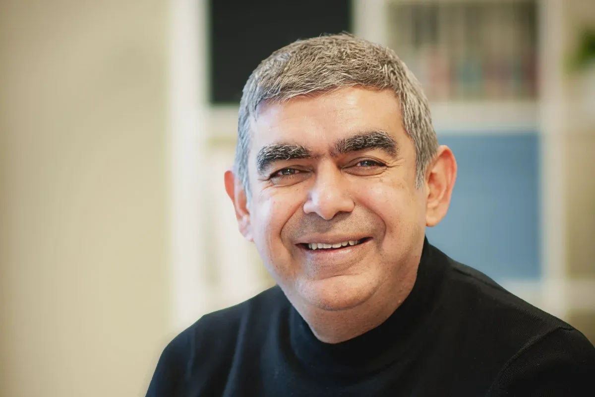 Vishal Sikka, nhà sáng lập công ty trí tuệ nhân tạo Hang Ten