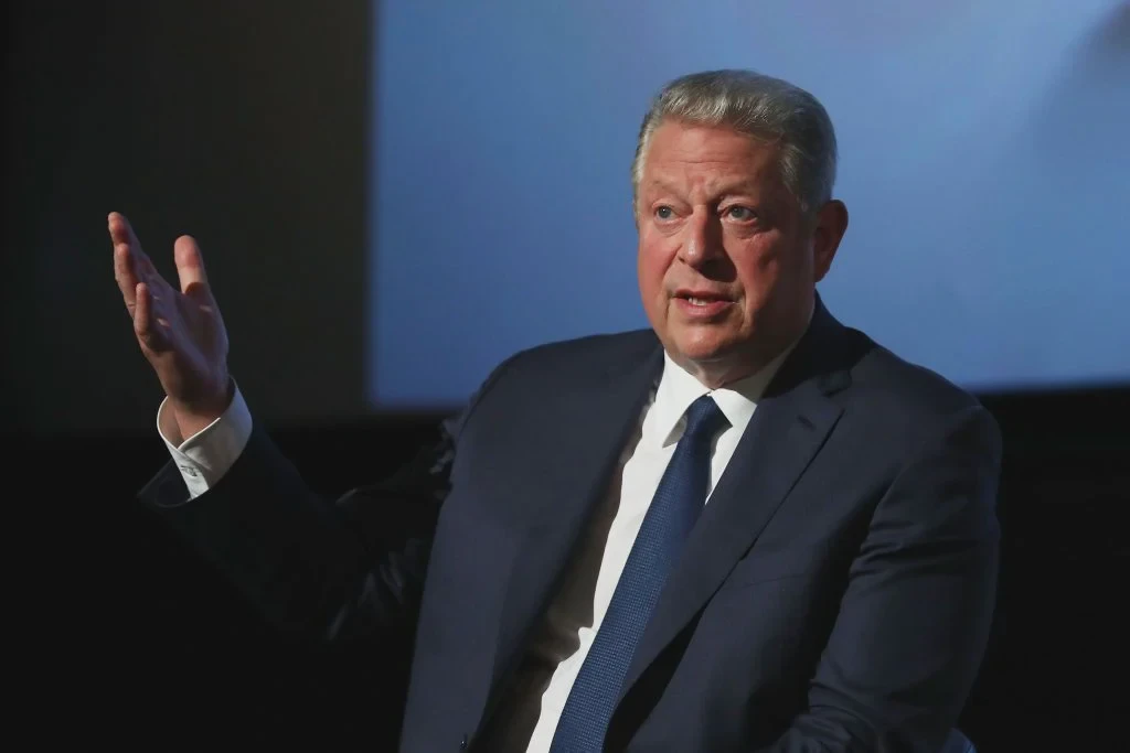 Al Gore phát biểu về khí hậu và trung tâm dữ liệu AI
