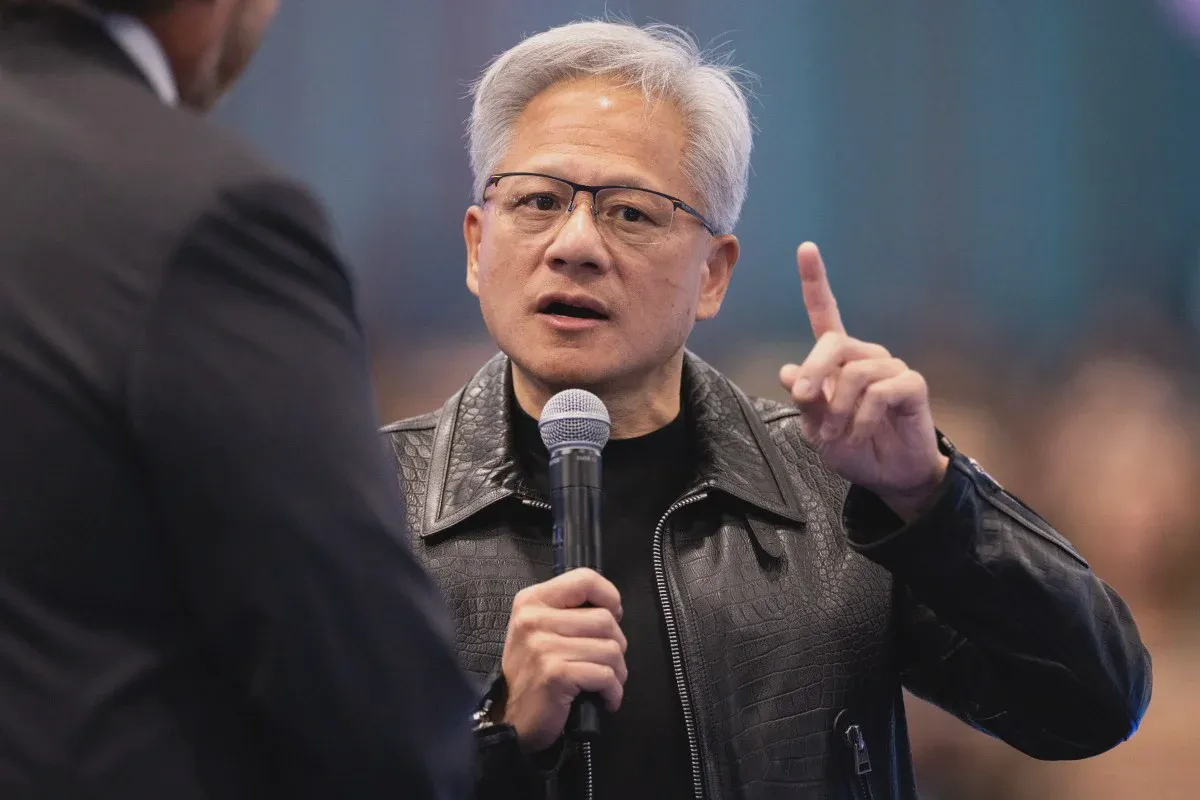 Jensen Huang giới thiệu nền tảng an toàn mới của Nvidia