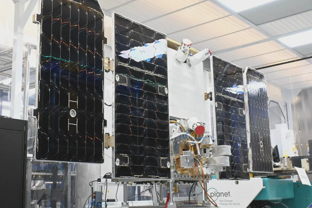 Vệ tinh Planet Labs mang chip TPU đầu tiên của Google lên quỹ đạo