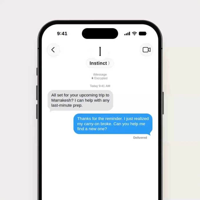 Trợ lý Instinct trao đổi nhiệm vụ qua tin nhắn