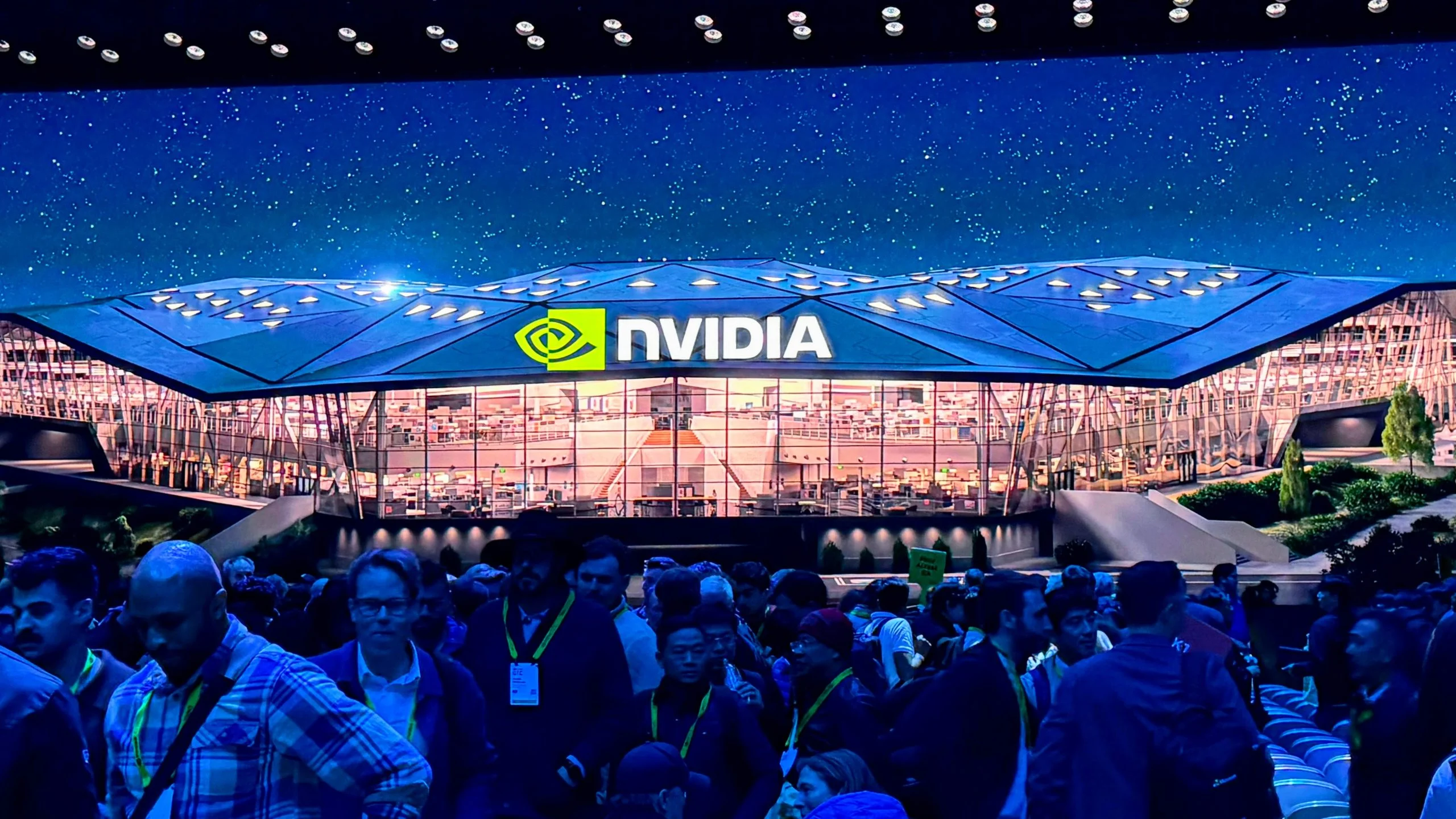 Nvidia cược mô hình mở để tác tử AI hiểu ngữ cảnh